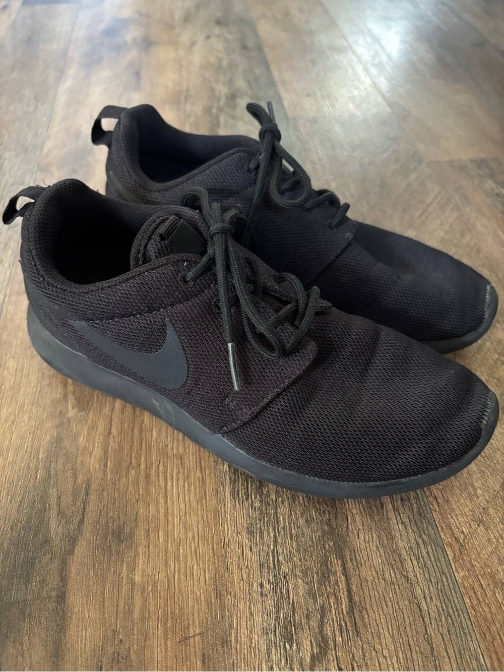 Nike Woman’s Black Lightweight Running Shoes